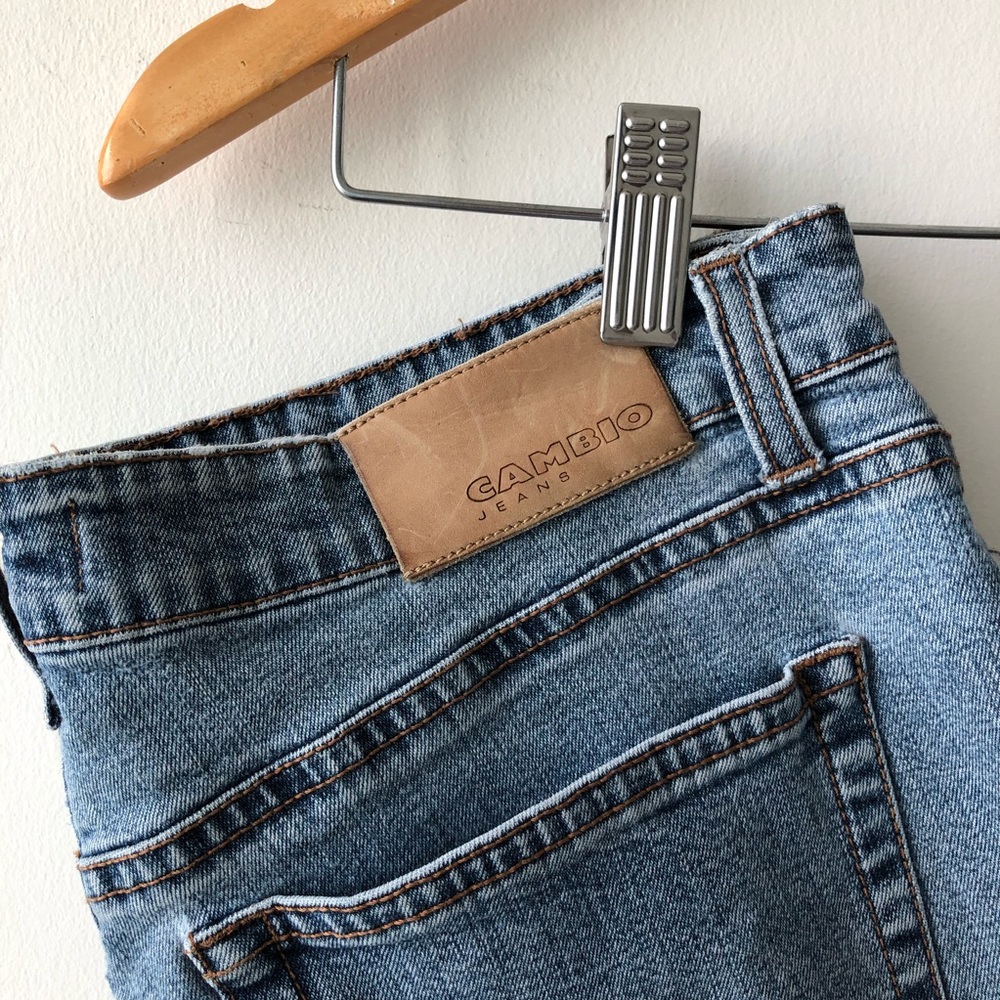 Cambio Light Wash High Waisted Mom Jeans - Picture 2 of 6